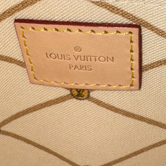 NWOT Authentic LTD Edition LV damier azur summer trunk neverfull pouch - Picture 10 of 13